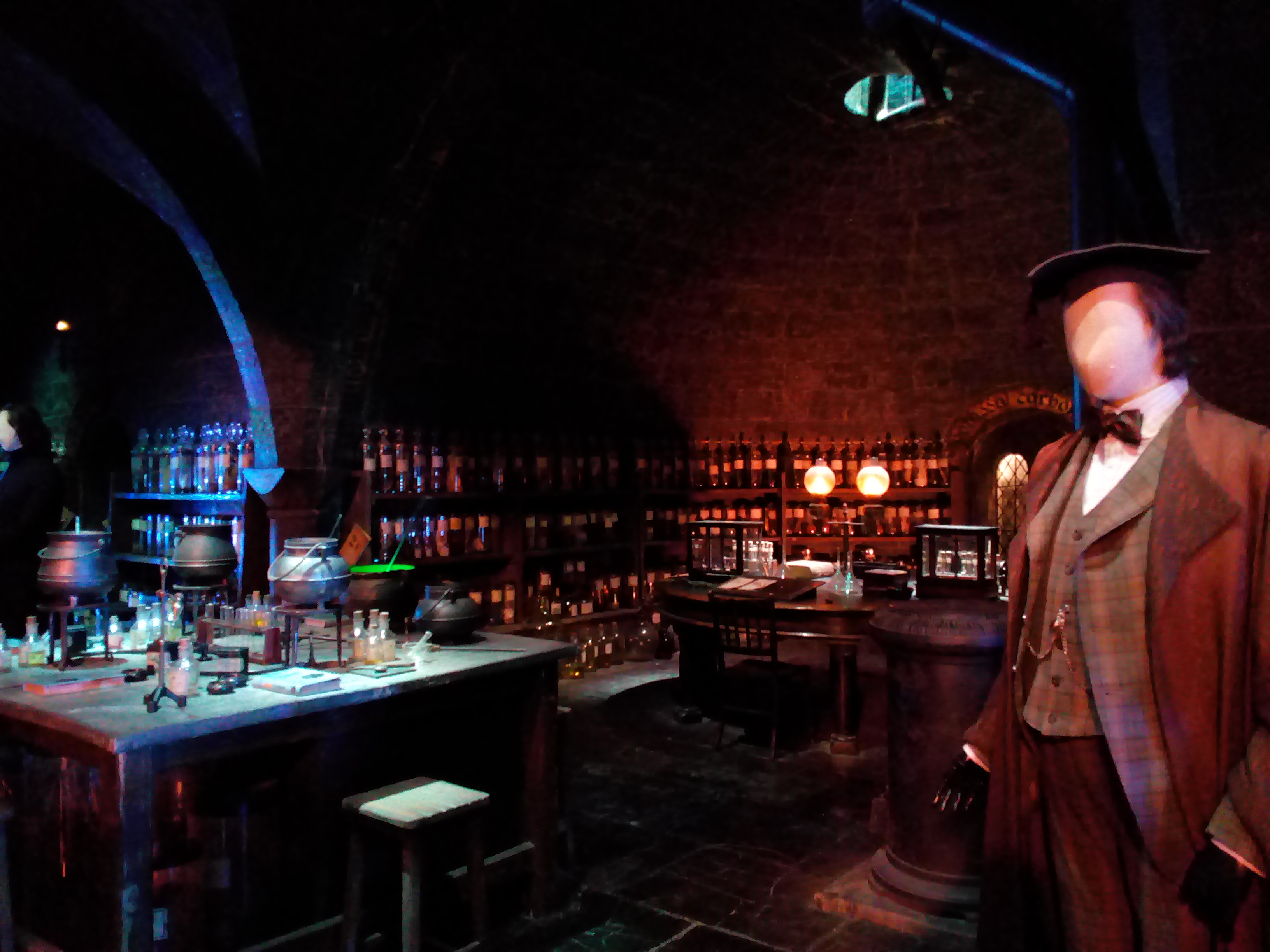 La Salle des Potions - The Making of Harry Potter - Studio Tour London